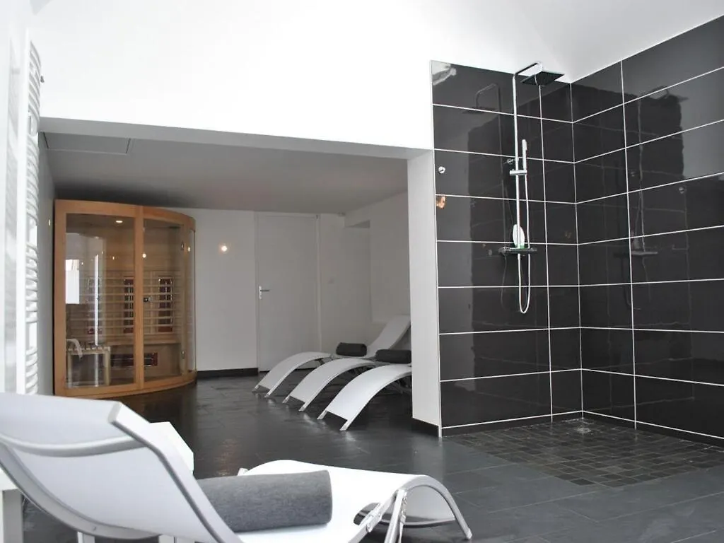 Villa Avel Mor Comfortable Holiday Residence Guissény